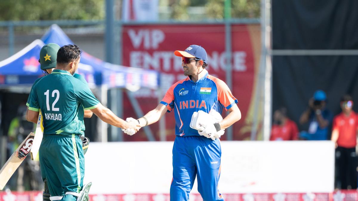 IND vs PAK, Hong Kong Cricket Sixes tournament: India loses to Pakistan by six wickets